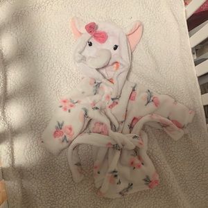 Baby girl elephant robe 0-9 months never worn